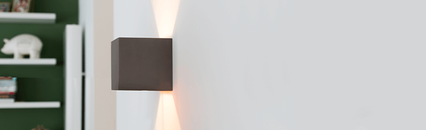 Vägglampa grå Vägglampa grå